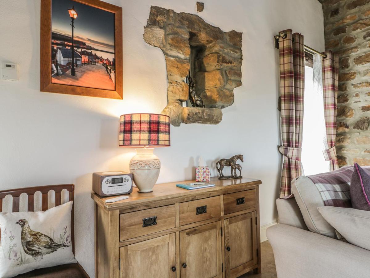 Cottage Val Fylingdales Esterno foto